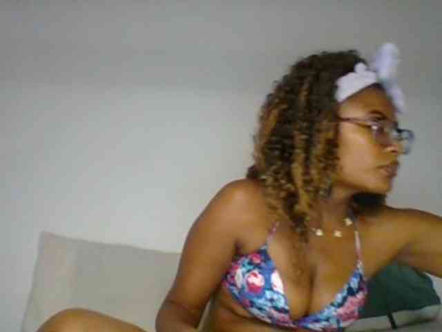 SassyAngels webcam