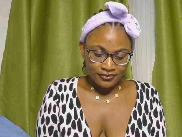 SassyAngels webcam