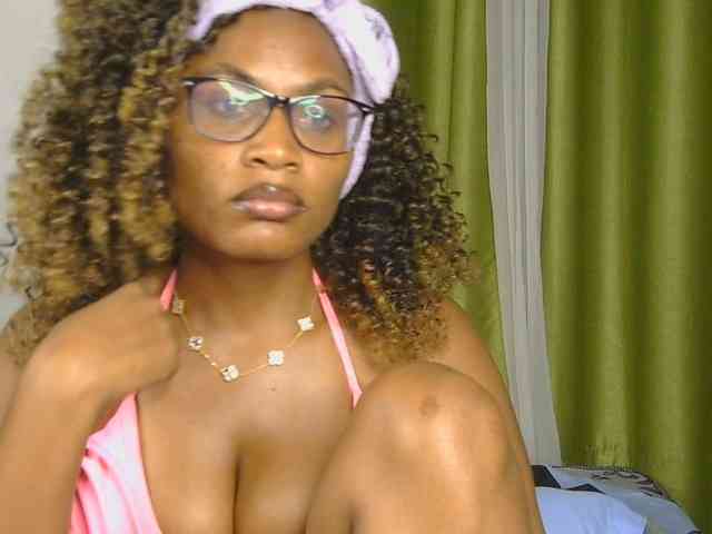 SassyAngels webcam