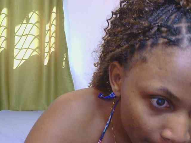 SassyAngels webcam