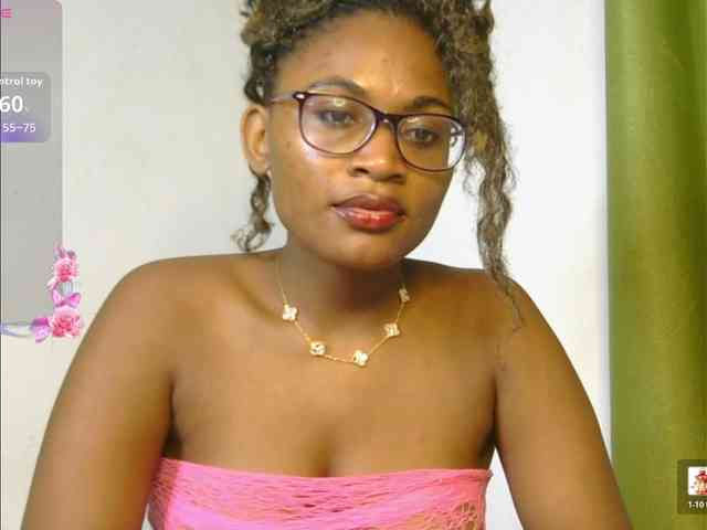 SassyAngels webcam