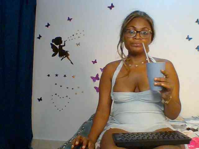 SassyAngels webcam