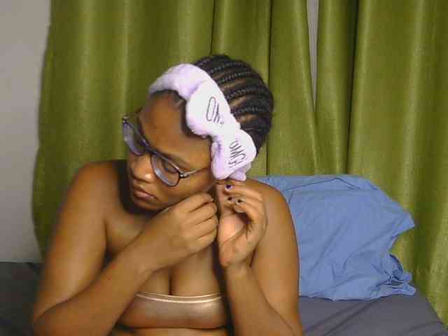 SassyAngels webcam