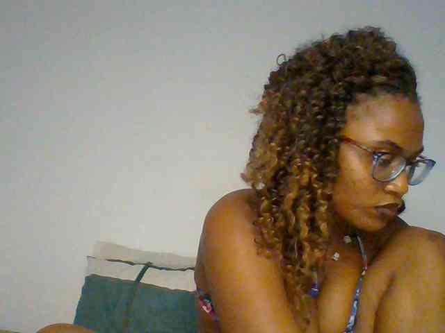 SassyAngels webcam