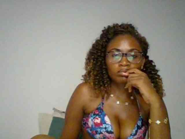 SassyAngels webcam