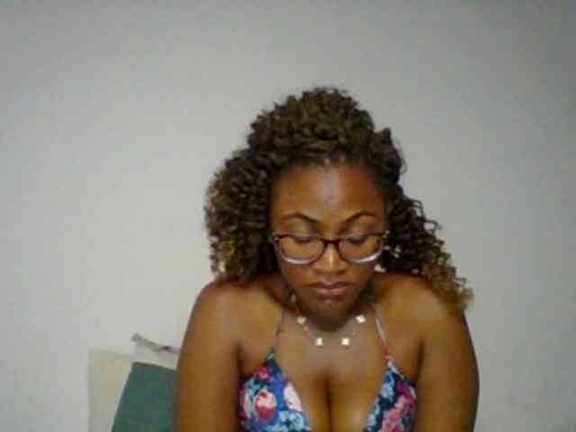 SassyAngels webcam