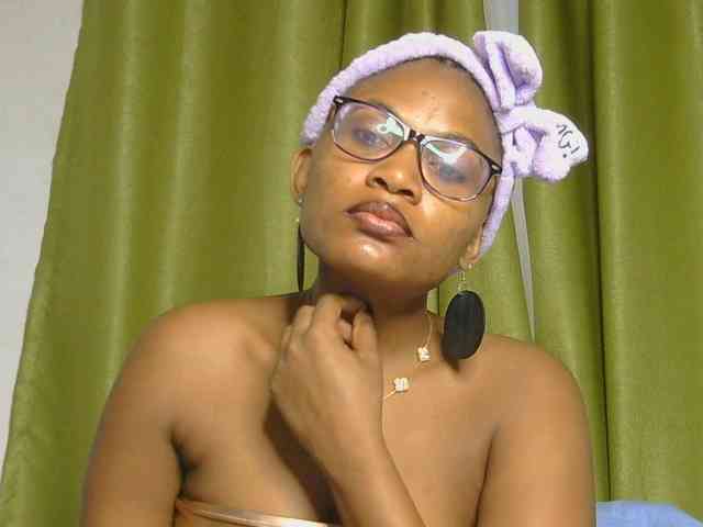 SassyAngels webcam