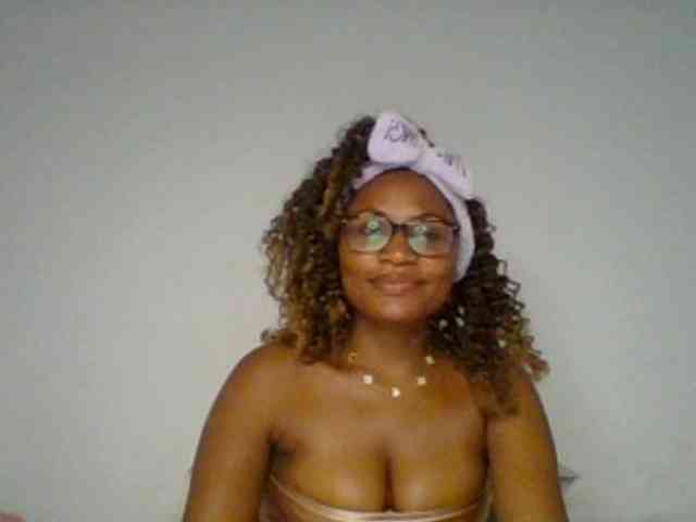SassyAngels webcam