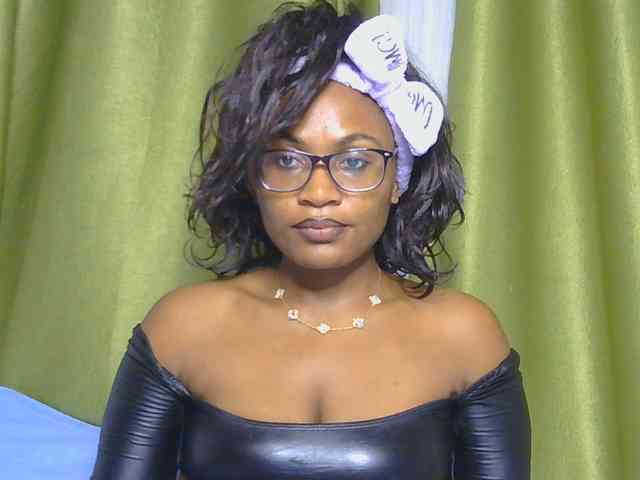 SassyAngels webcam