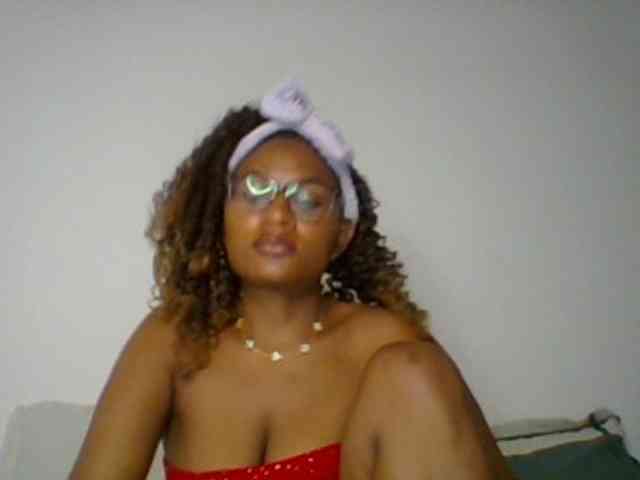 SassyAngels webcam