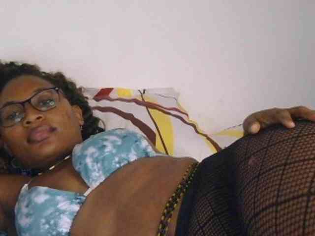 SassyAngels webcam