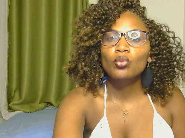 SassyAngels webcam