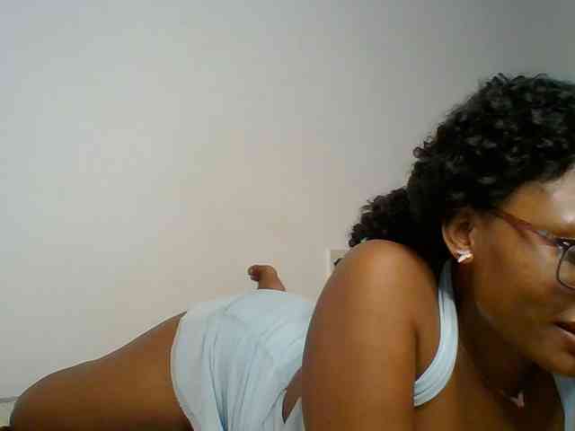 SassyAngels webcam