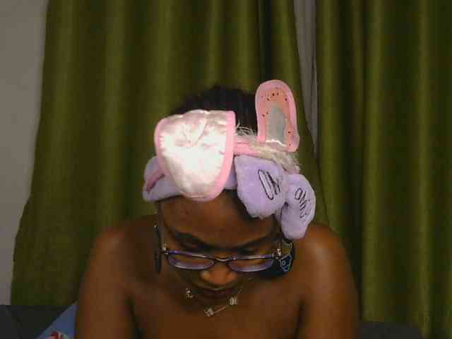 SassyAngels webcam