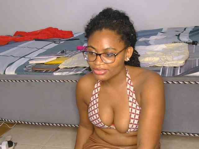 SassyAngels webcam