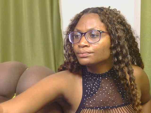 SassyAngels webcam