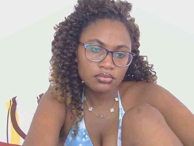 SassyAngels webcam