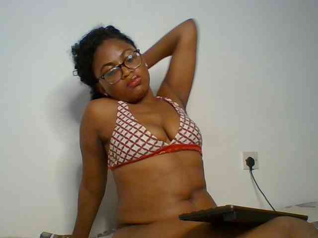 SassyAngels webcam