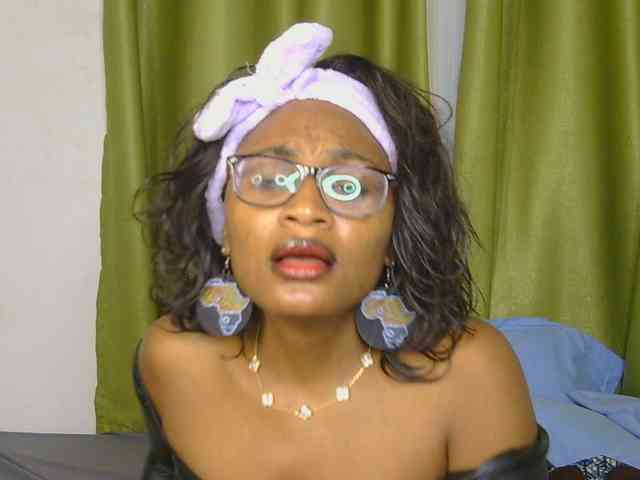 SassyAngels webcam