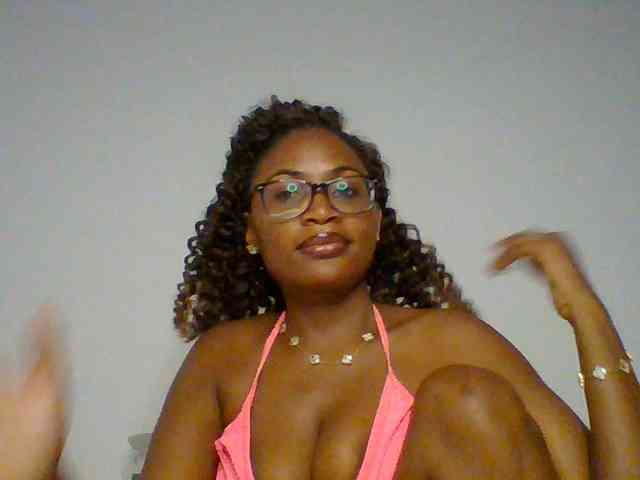 SassyAngels webcam
