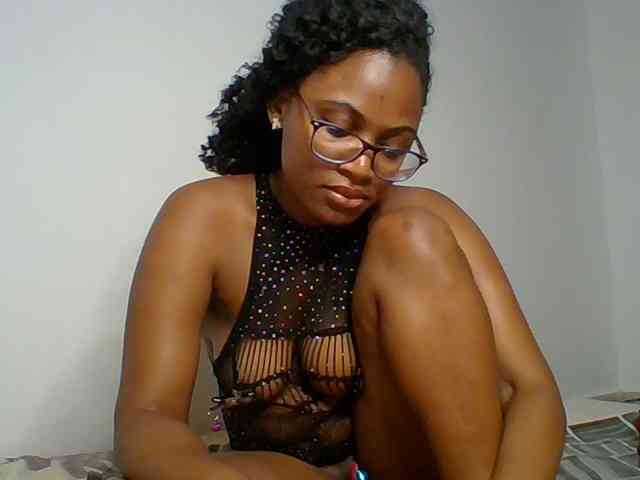 SassyAngels webcam