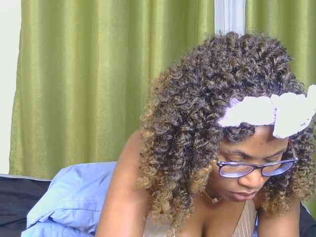 SassyAngels webcam