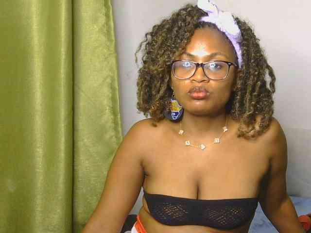 SassyAngels webcam