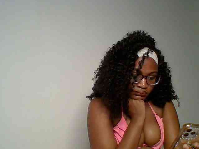 SassyAngels webcam