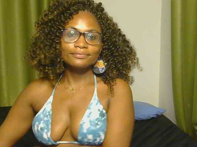 SassyAngels webcam