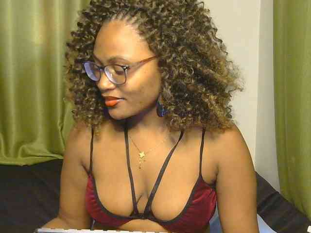 SassyAngels webcam