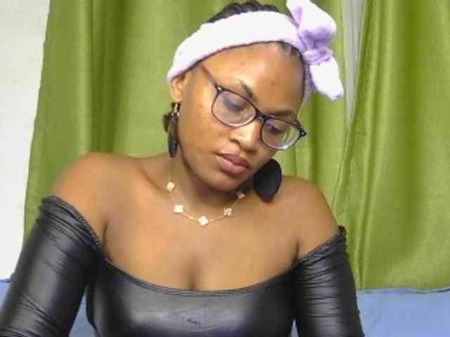 SassyAngels webcam