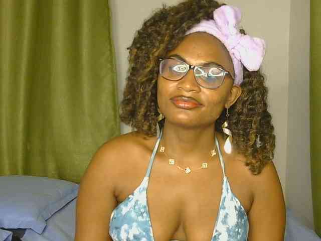 SassyAngels webcam