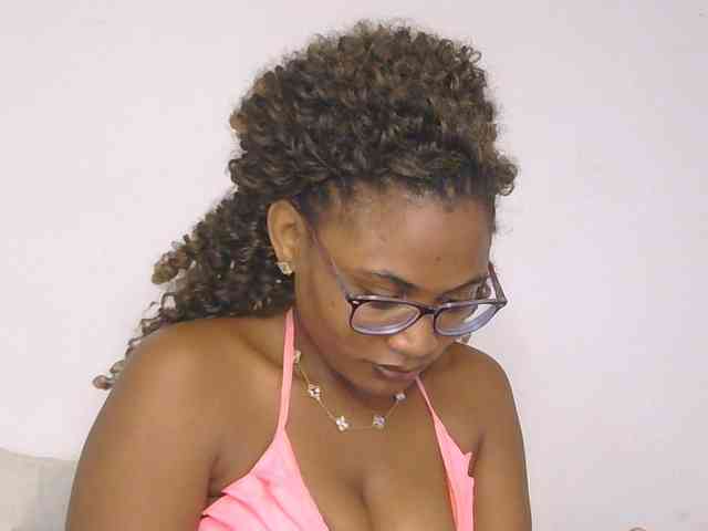 SassyAngels webcam