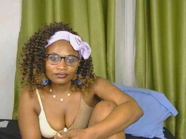 SassyAngels webcam
