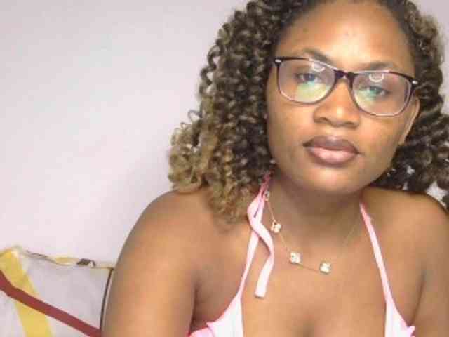 SassyAngels webcam