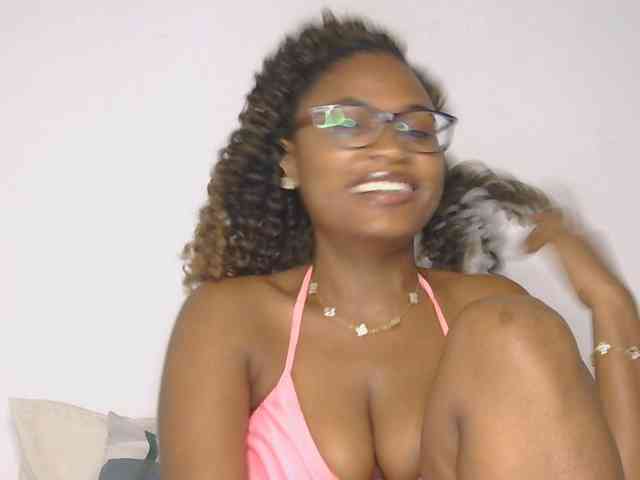 SassyAngels webcam