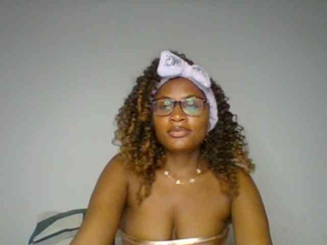 SassyAngels webcam