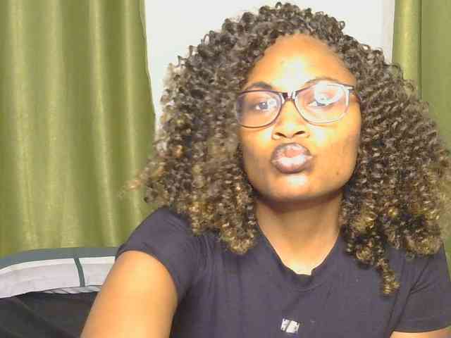 SassyAngels webcam