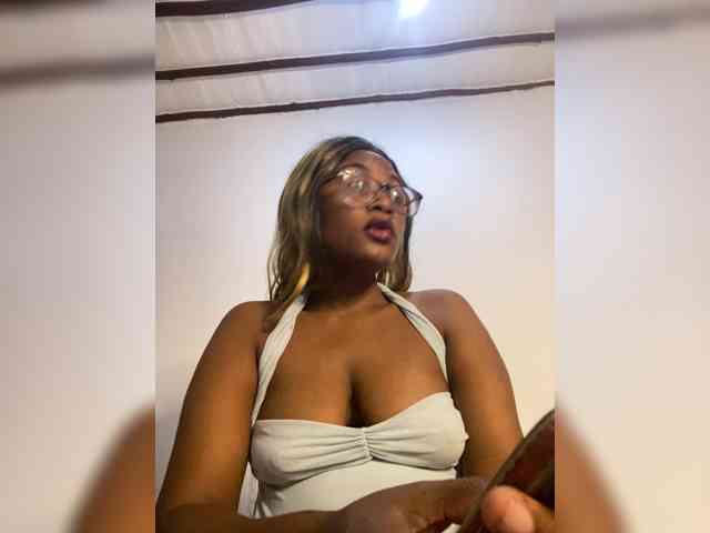 Modèle: SassyAngels