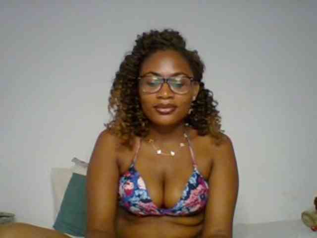 SassyAngels webcam