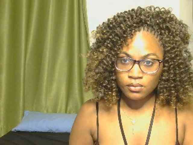 SassyAngels webcam