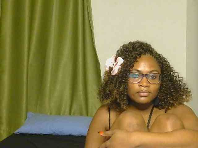 SassyAngels webcam