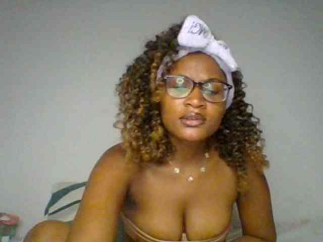 SassyAngels webcam