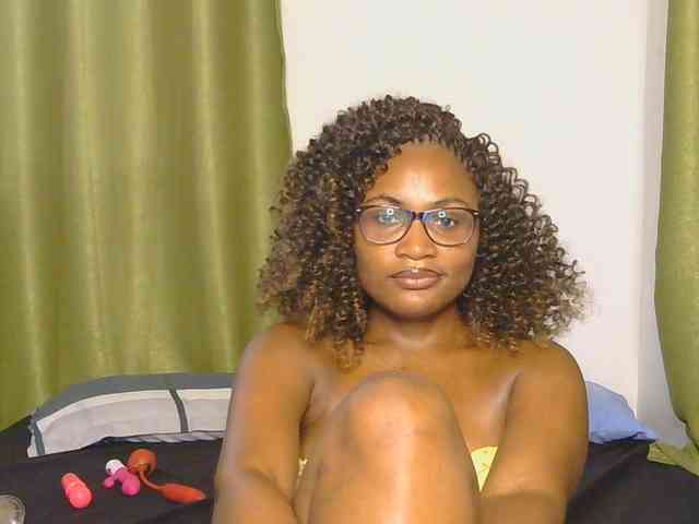 SassyAngels webcam