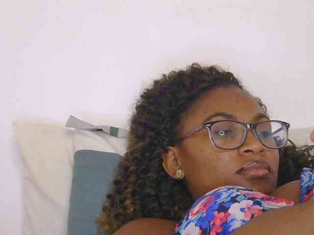 SassyAngels webcam