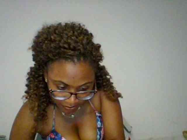 SassyAngels webcam