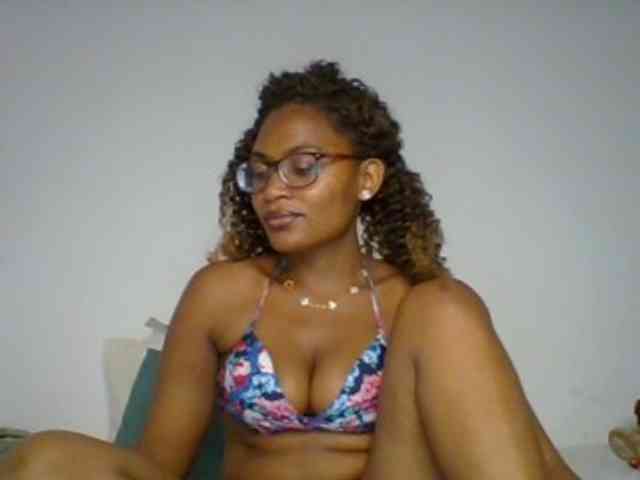 SassyAngels webcam