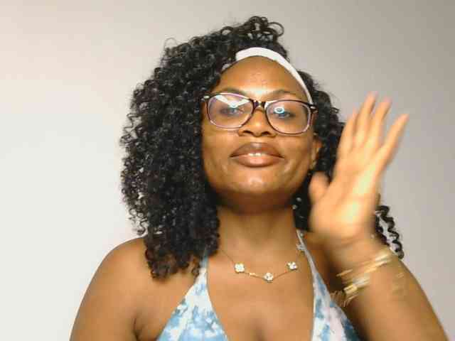 SassyAngels webcam