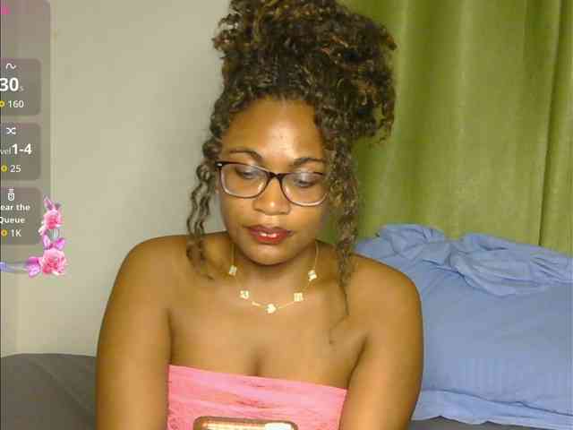 SassyAngels webcam