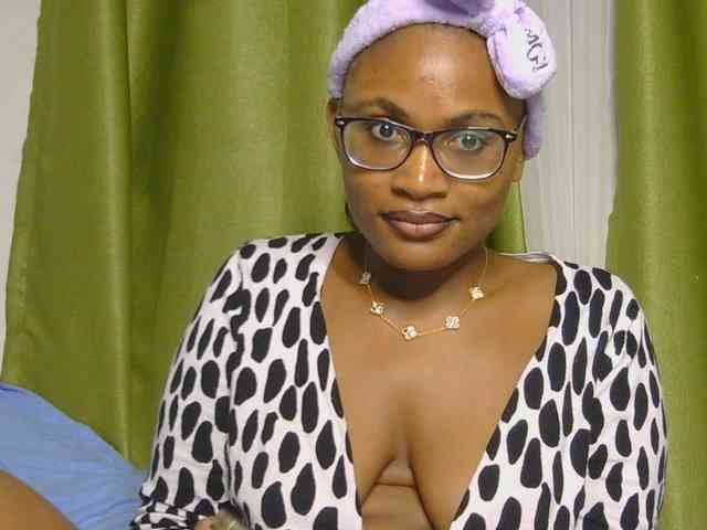 SassyAngels webcam